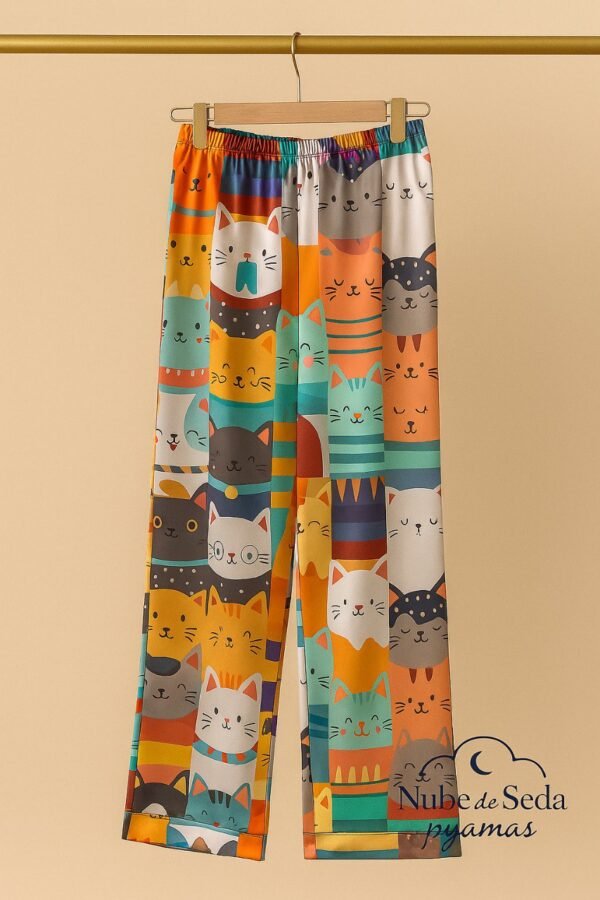 5042301892406914494 Pijama gatitos