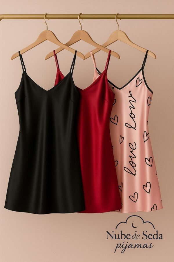 Vestido de satín rojo